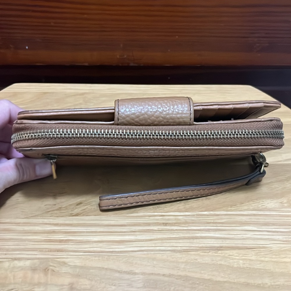 Fossil Madison Zip Clutch - Gem
